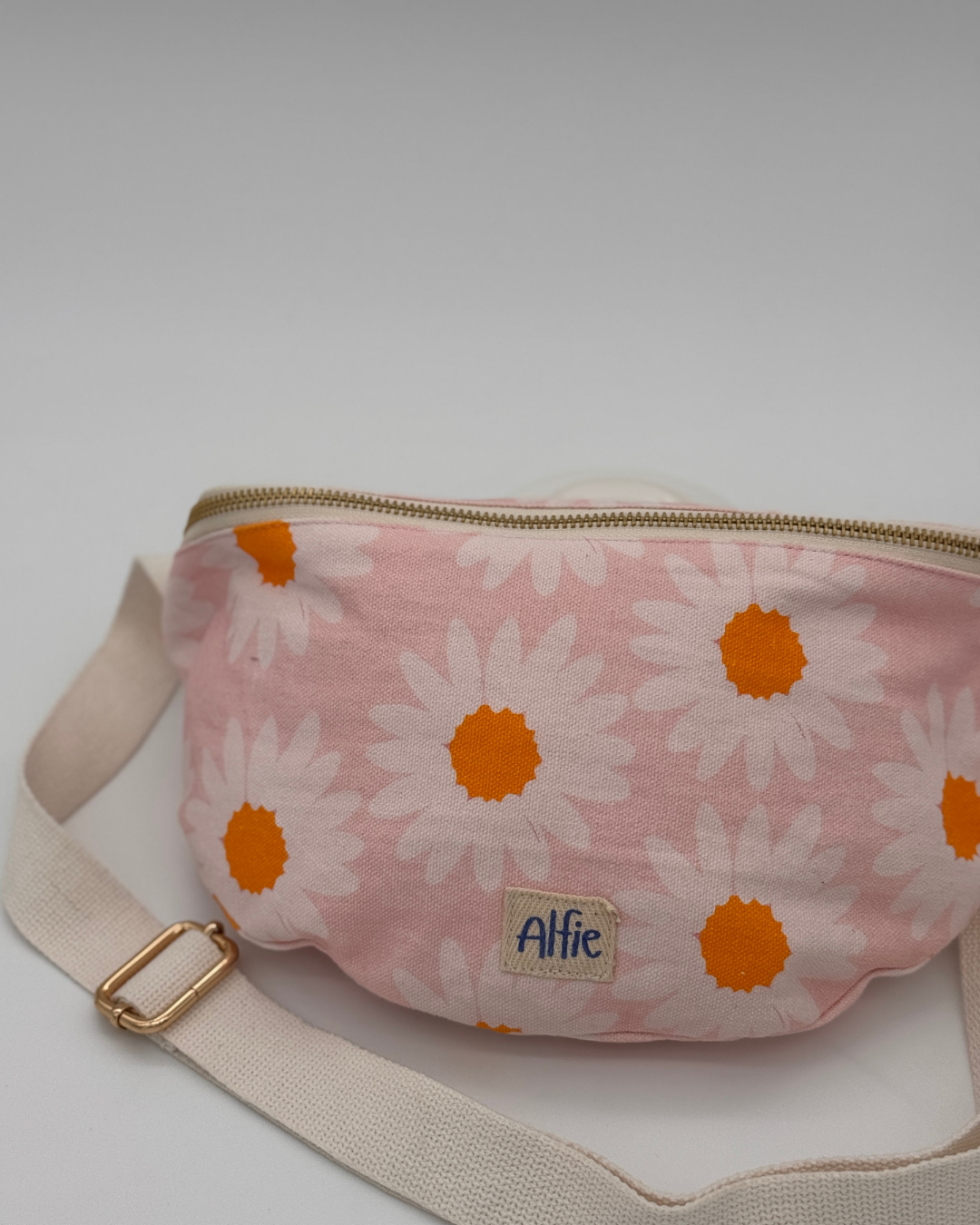 Fanny pack - Adult size - Daisy till Abu Dhabi