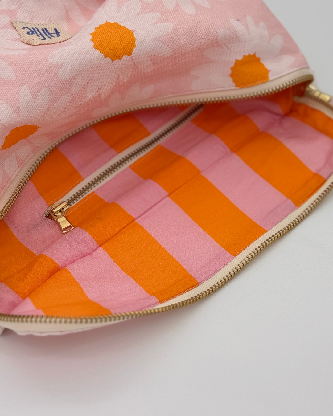 Fanny pack - Adult size - Daisy till Abu Dhabi