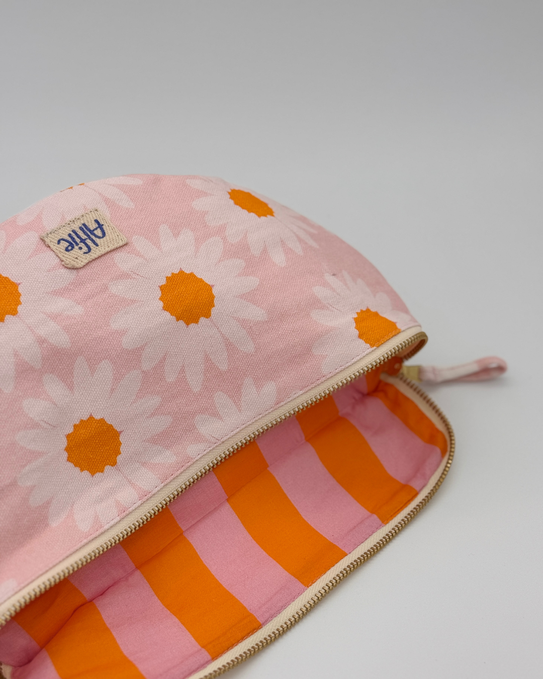 Fanny pack - Adult size - Daisy till Abu Dhabi
